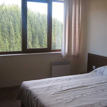 Ξενοδοχείο με διαμερίσματα Complex Lucky