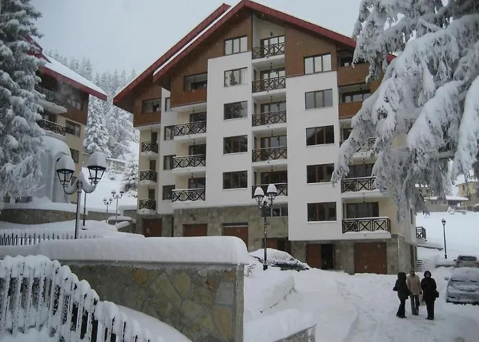 Complex Lucky Aparthotel 3*